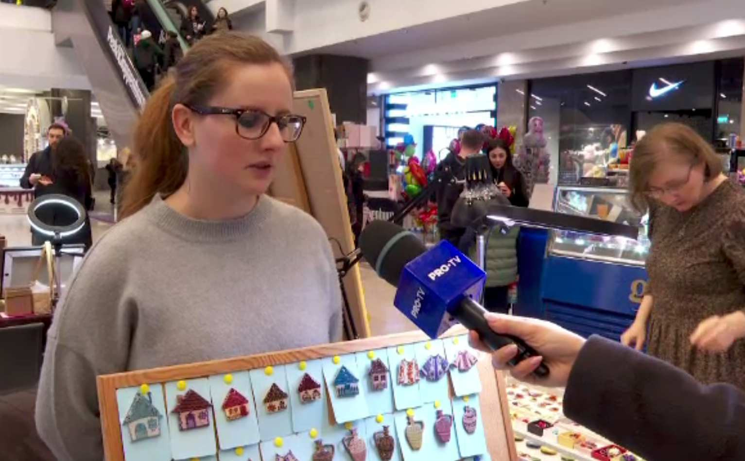 Târgurile de mărțișoare sunt la mare căutare, iar oferta s-a adaptat timpurilor. Cum se obțin cele din fimo