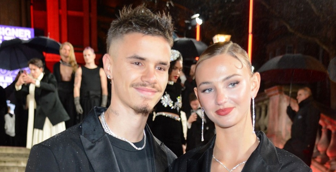 Romeo Beckham şi modelul Mia Regan s-au despărţit după cinci ani de relaţie. "Încă ne respectăm" | GALERIE FOTO