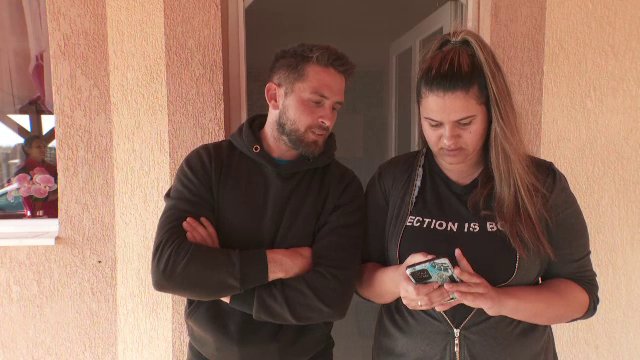 Un cuplu din Cluj a rămas fără niciun ban și fără mașină după ce a dat click pe un anunț de pe internet