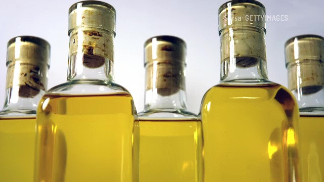 Un apicultor din Buzău a câștigat medalia de aur pentru o băutură pe care o beau vikingii și dacii: miedul