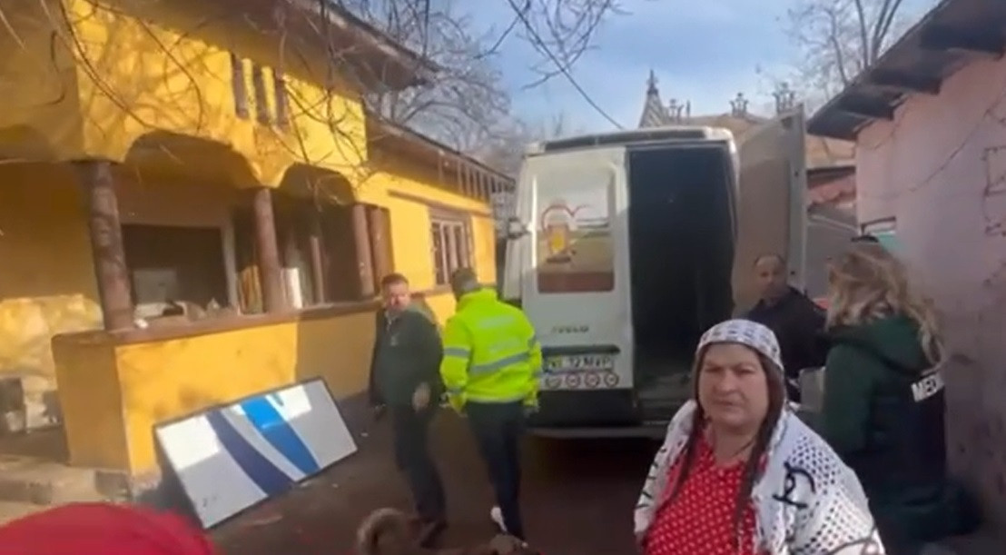 Garda de Mediu a descins în județul Dâmbovița, la cei care ard deșeuri ilegal. Agenții au împărțit amenzi uriașe