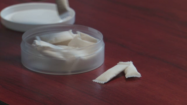 Elev din Cluj dus cu ambulanţa la spital, după ce a consumat nicotină la plic şi o băutură energizantă