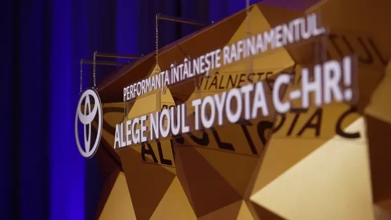 (P) Toyota a lansat în România noul Toyota C-HR. La eveniment au participat personalități ale sportului românesc