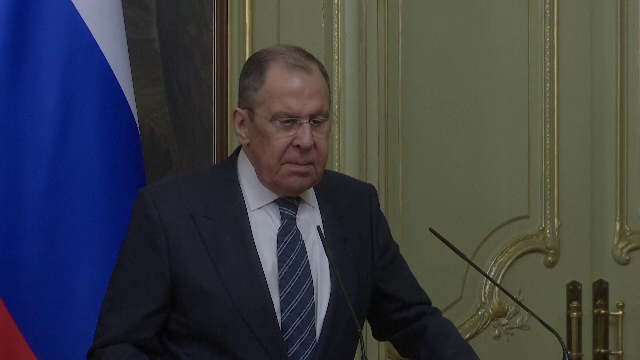 Serghei Lavrov: „China ar putea organiza o conferinţă de pace la care să participe Rusia şi Ucraina”