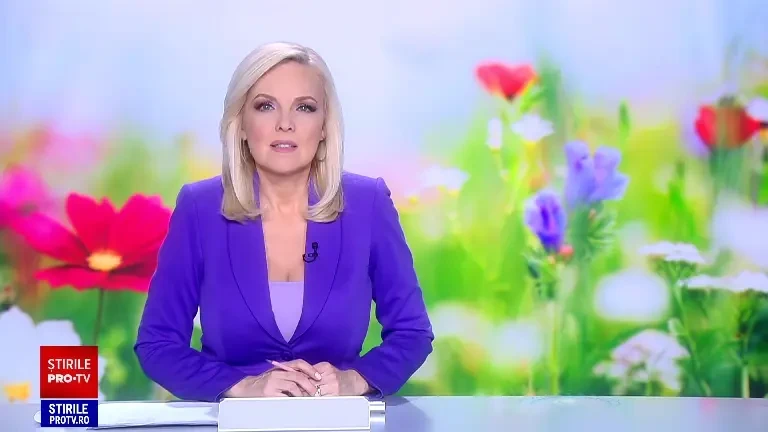 Micul, cel mai vândut mărțișor în târgurile din București. „I-am pus un șnuruleț ca să fie așa, mai festiv”