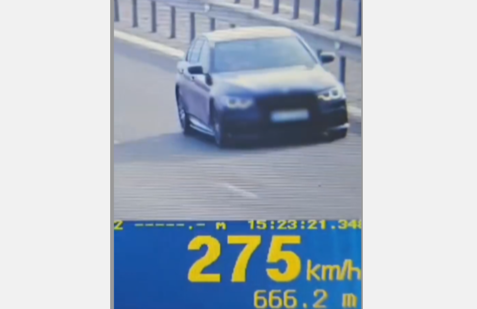 Amenda primită de un șofer prins cu 275 km pe oră în Braşov. „Am decis să-ţi oferim un permis de odihnă”. VIDEO