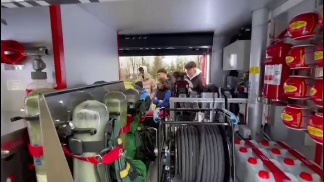 Săptămâna Protecției Civile. Sute de elevi din Iași și Botoșani au aflat cum se intervine în caz de incendiu