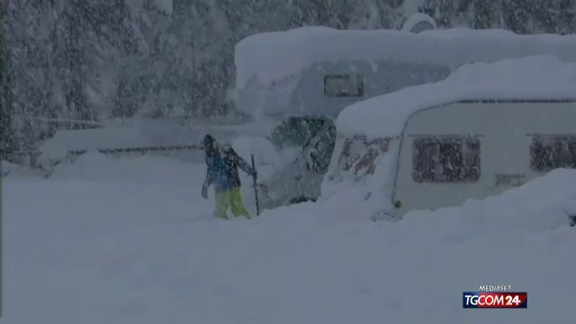 Vreme extremă în Italia. Un ciclon face ravagii, mai ales în nordul țării unde a nins abundent