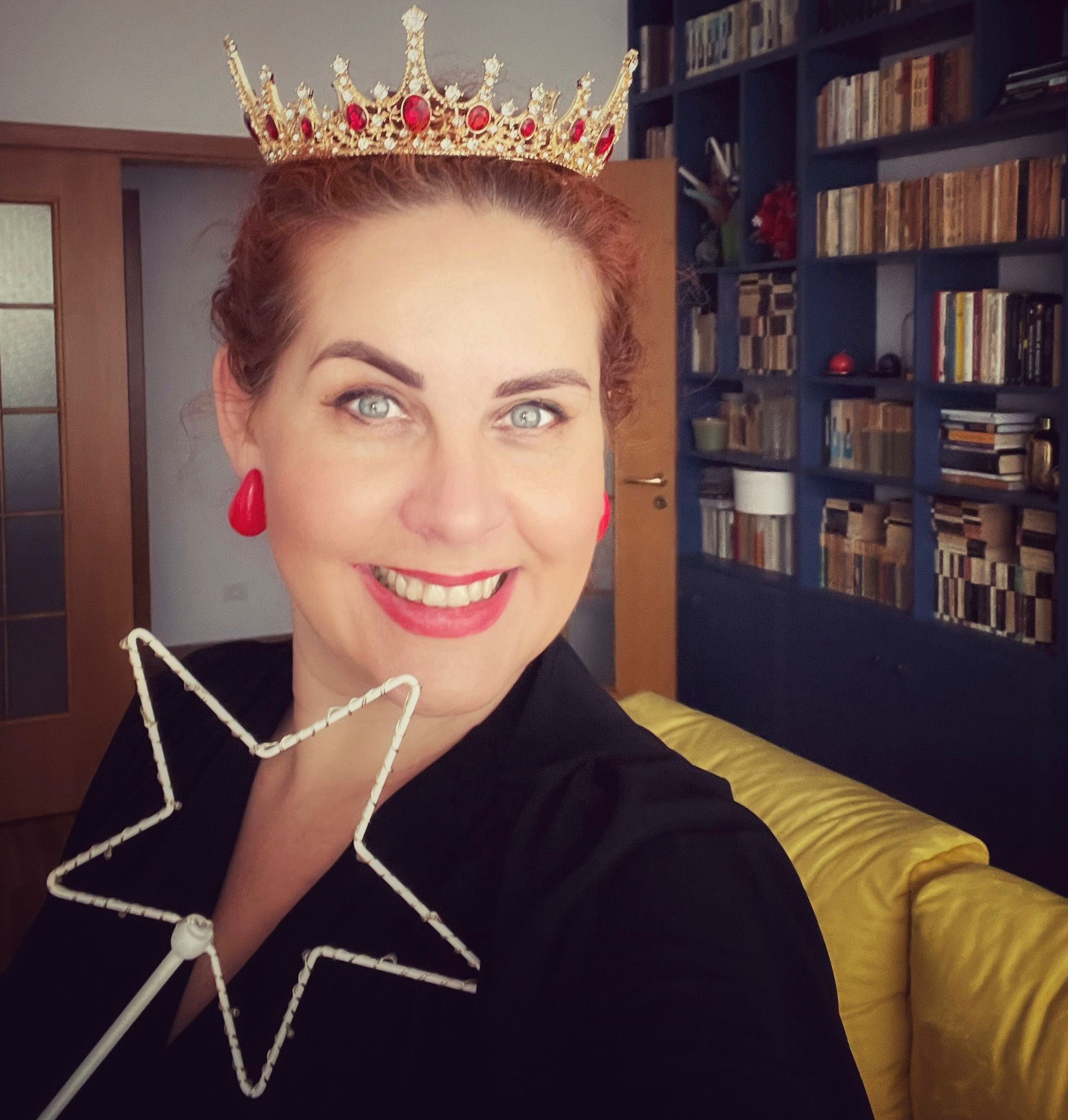 (P) Aniversare cu stil de Ziua Femeii: povești susținute de tehnologie despre business la genul feminin