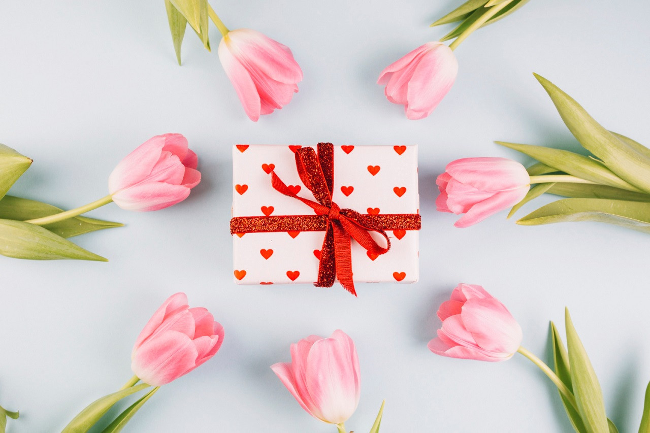 (P) Inspirație pentru cadoul perfect: Oferte irezistibile pe Notino în luna femeii!