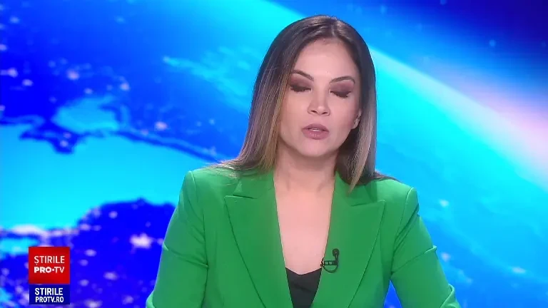 S-au dat jos din mașini și s-au luat la bătaie în plină stradă. Imagini șocante surprinse la o oră de vârf, în Cluj