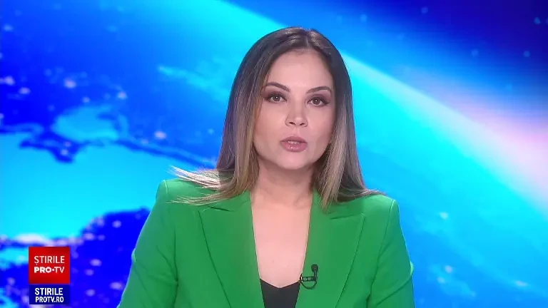 Un șofer de TIR s-a salvat în ultima clipă din autotrenul cuprins de flăcări. A mai rămas doar caroseria