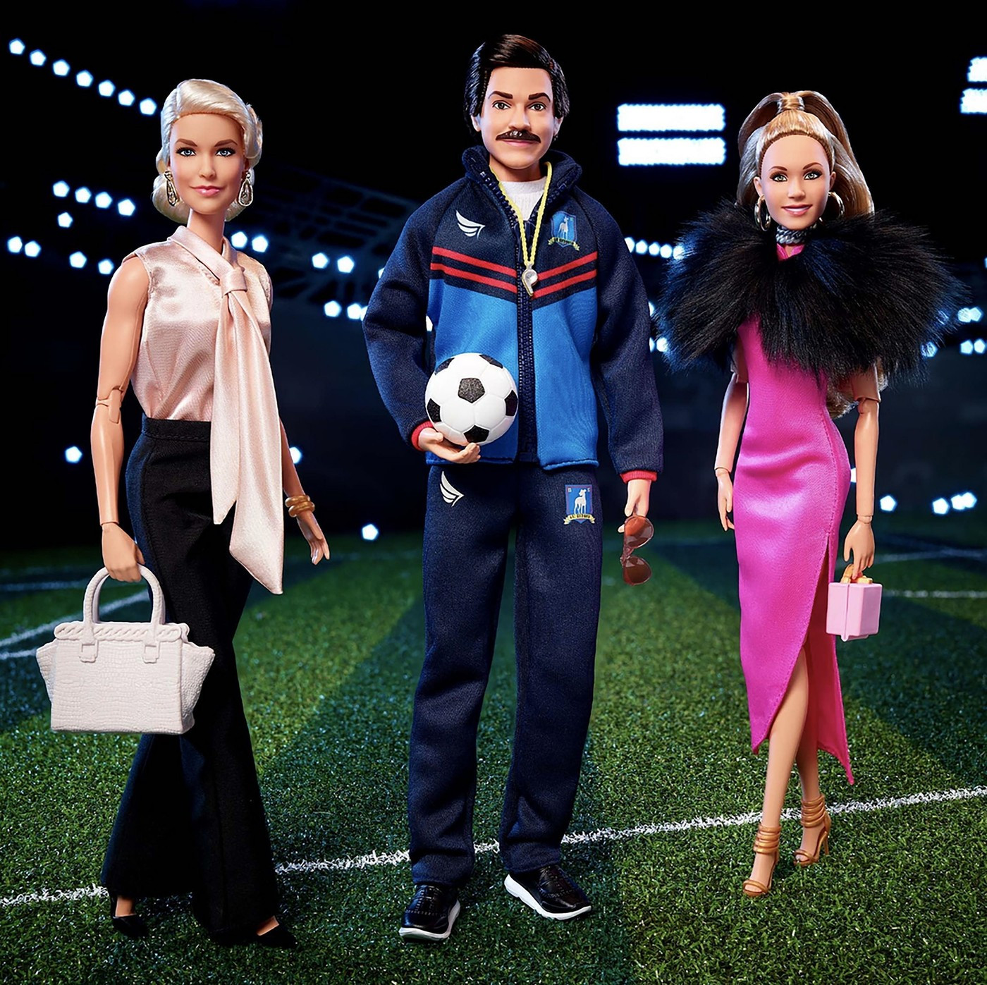 Papușa Barbie a împlinit 65 de ani. Prin câte schimbări a trecut una dintre jucăriile preferate ale copiilor. FOTO