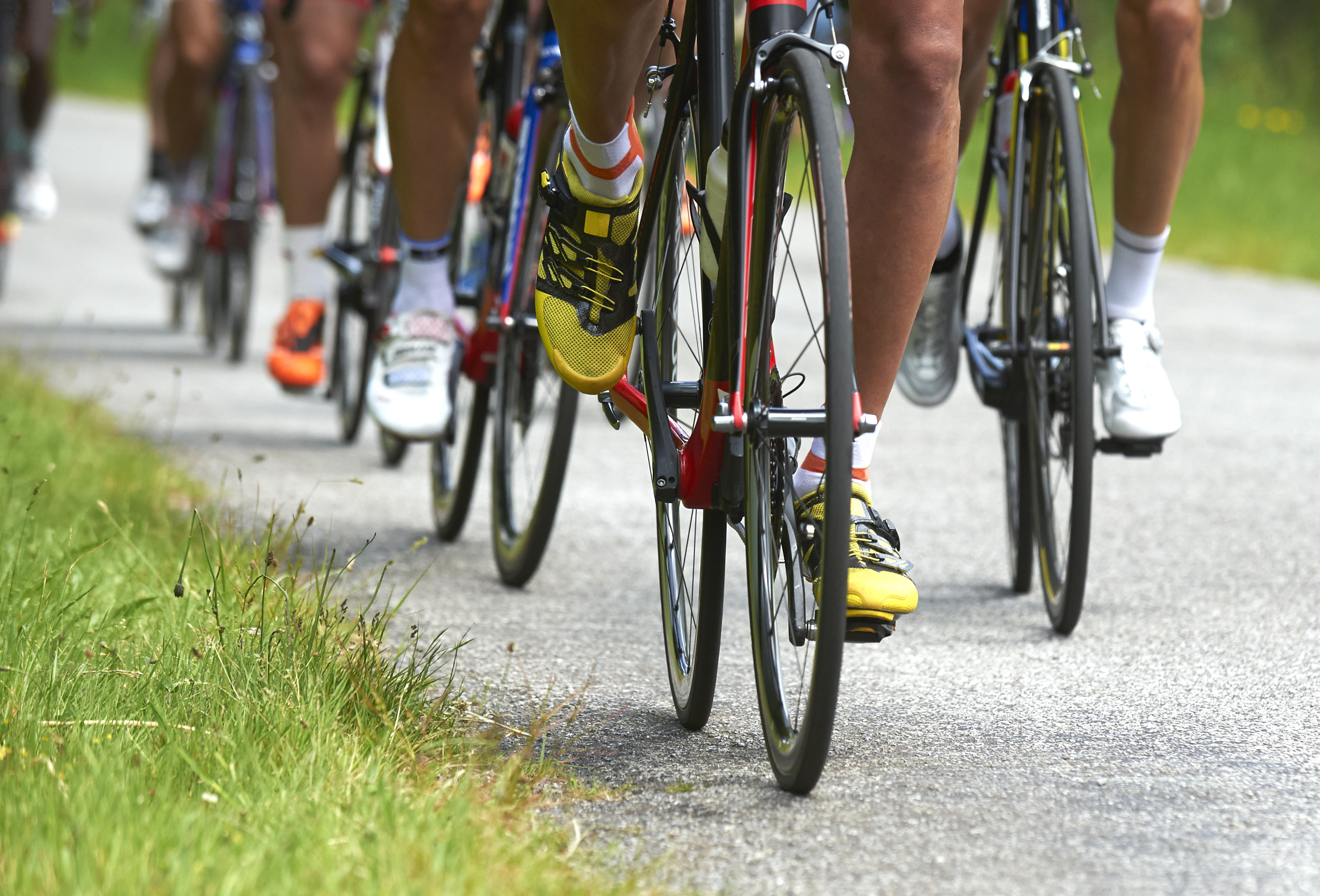 Câți cicliști din cei 182 înscriși la un concurs s-au retras după anunțul privind obligativitatea testării antidoping