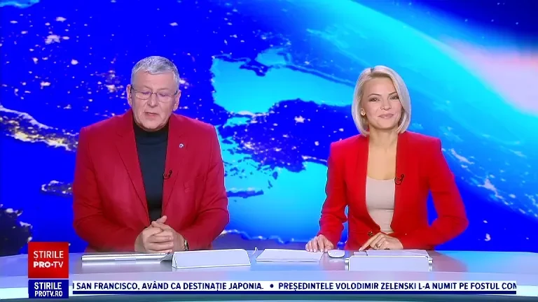 Momentul în care o pasăre lovește cu ghearele în cap o jurnalistă în timpul unei transmisiuni live