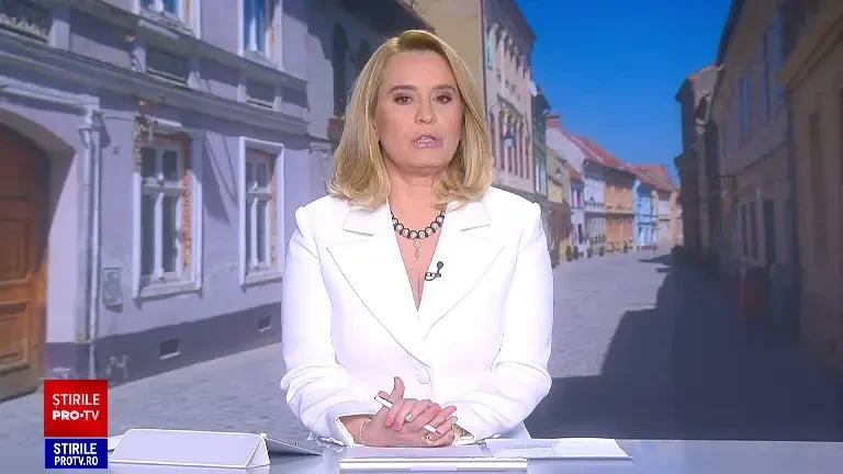 Familiile care stau într-o casă din Brașov, gata să se prăbușească, refuză să părăsească imobilul. "Mi-am luat răspunderea"