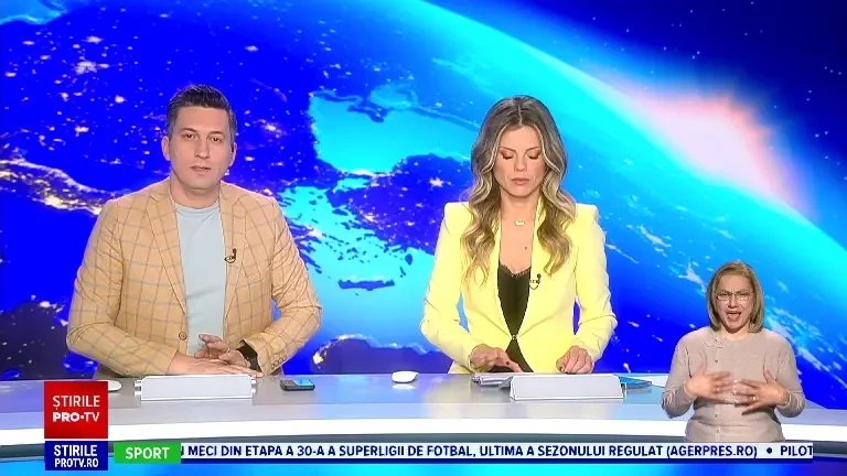 Zeci de oameni s-au întrecut pe pârtie la Păltiniș, echipați cu schiuri sau placă de snowboard. ”E la superlativ totul”