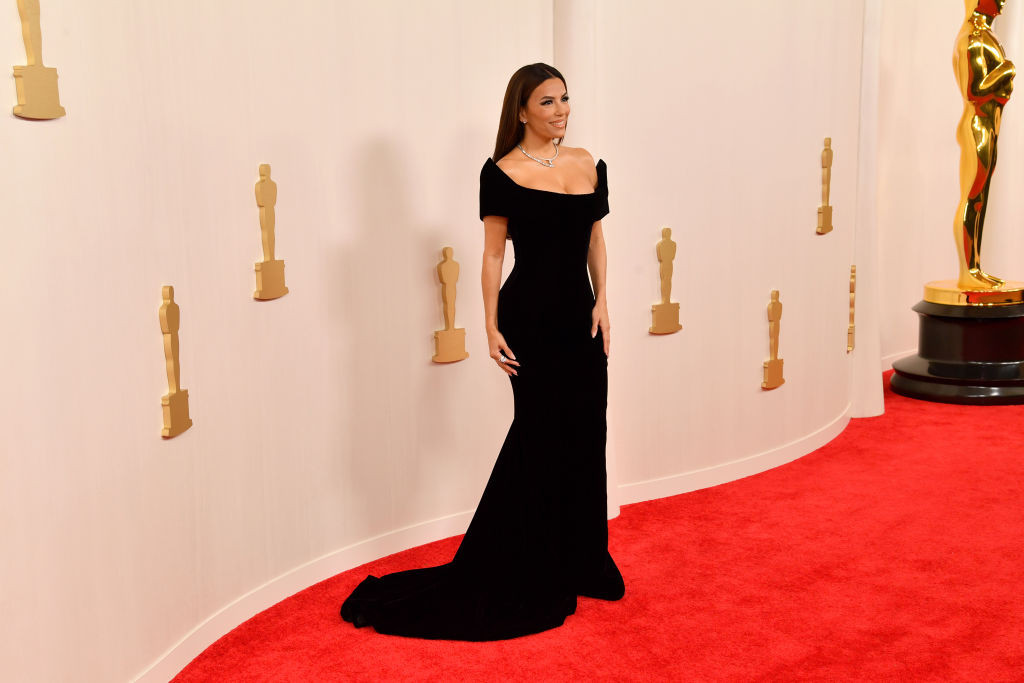 Cele mai bune ținute de la Oscar 2024. Rochii spectaculoase și bijuterii de milioane pe covorul roșu GALERIE FOTO