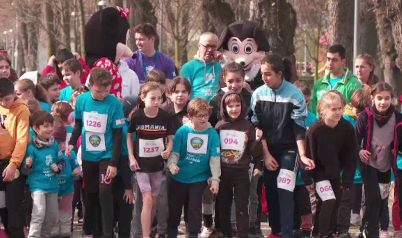 Crosul „Alerg pentru mama" la Cluj-Napoca, în sprijinul femeilor abuzate, „multe fără curaj să iasă în față”