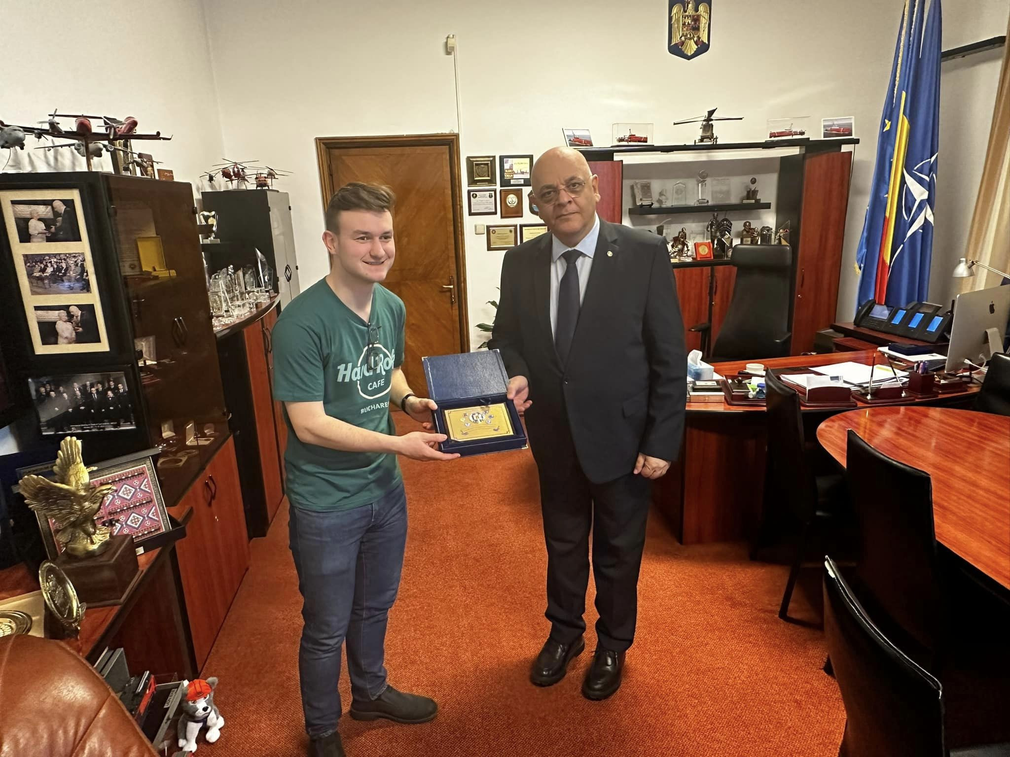 Primar la 19 ani. Este cel mai tânăr edil din istoria țării