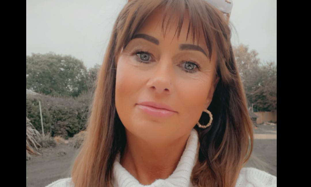 O femeie și-a văzut moartea cu ochii după ce a folosit un spray nazal pentru bronzare, cunoscut drept „drogul Barbie”