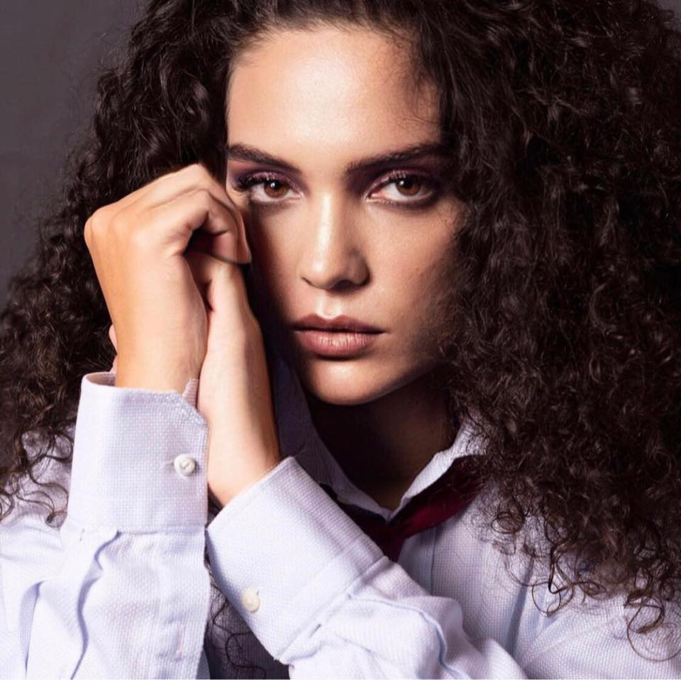 O tânără adoptată în Italia și-a întâlnit mama biologică din România după 25 de ani. ”S-a produs miracolul”