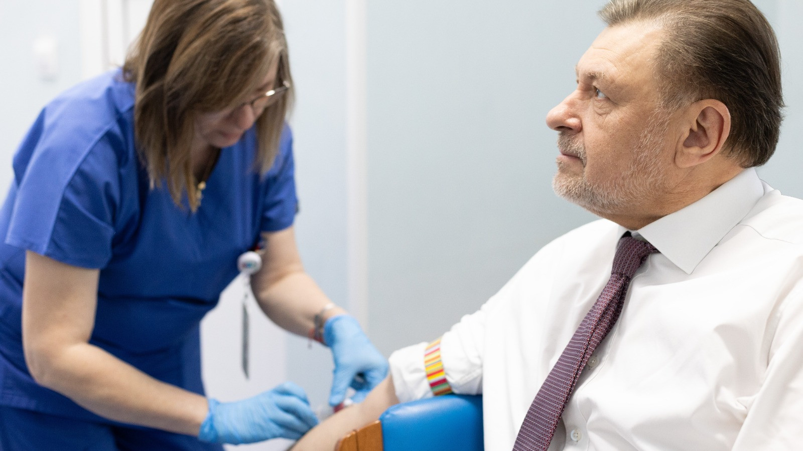 (P) Ziua Mondială a Rinichiului: Accesul echitabil la diagnostic și tratament este esențial pentru sănătatea rinichilor