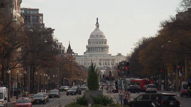 Începe cursa pentru visul american. Ce trebuie să facă liceenii români care vor să studieze un an în SUA. Totul e gratuit