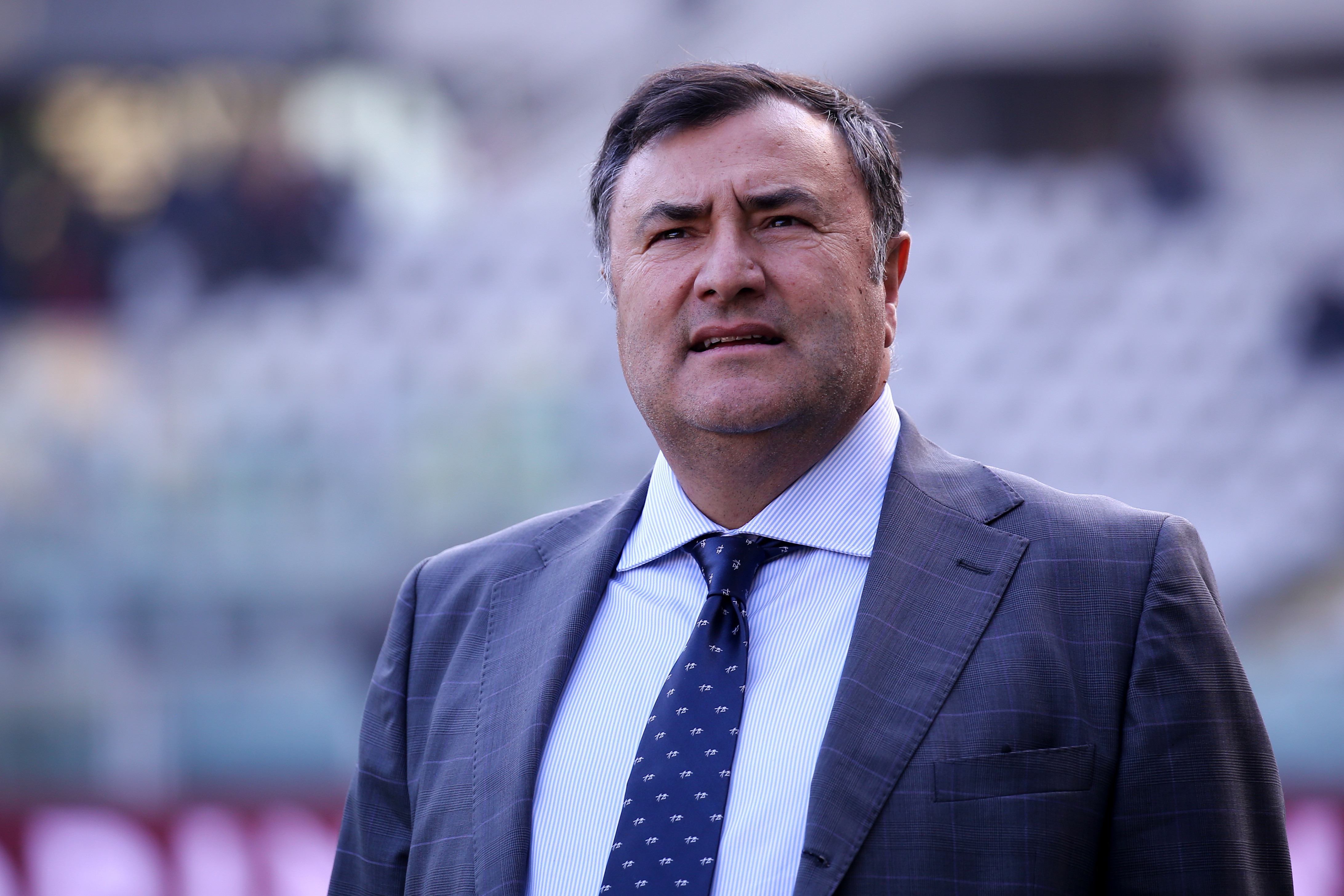 Directorul general al Fiorentinei a suferit un atac de cord. Meciul cu Atalanta, amânat