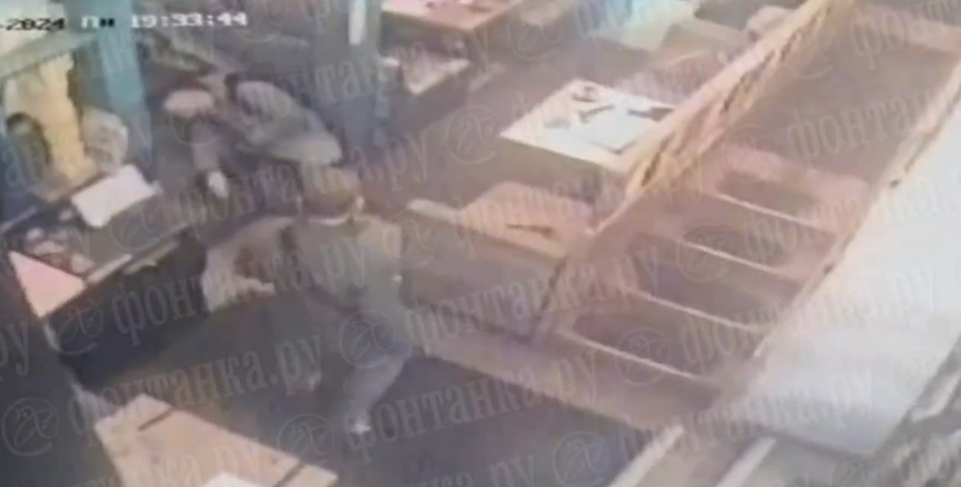 Un rus proaspăt întors de pe frontul din Ucraina a ucis un bărbat într-un restaurant după care și-a continuat cina