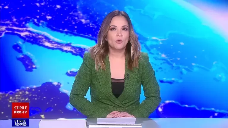 Un bărbat și-a ucis soția în scara blocului, în Botoșani. Fiica lor i-a găsit pe amândoi într-o baltă de sânge