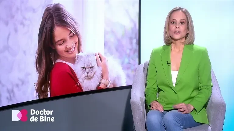 Acneea, o problemă care afectează tinerii. Care sunt cauzele și ce tratamente există