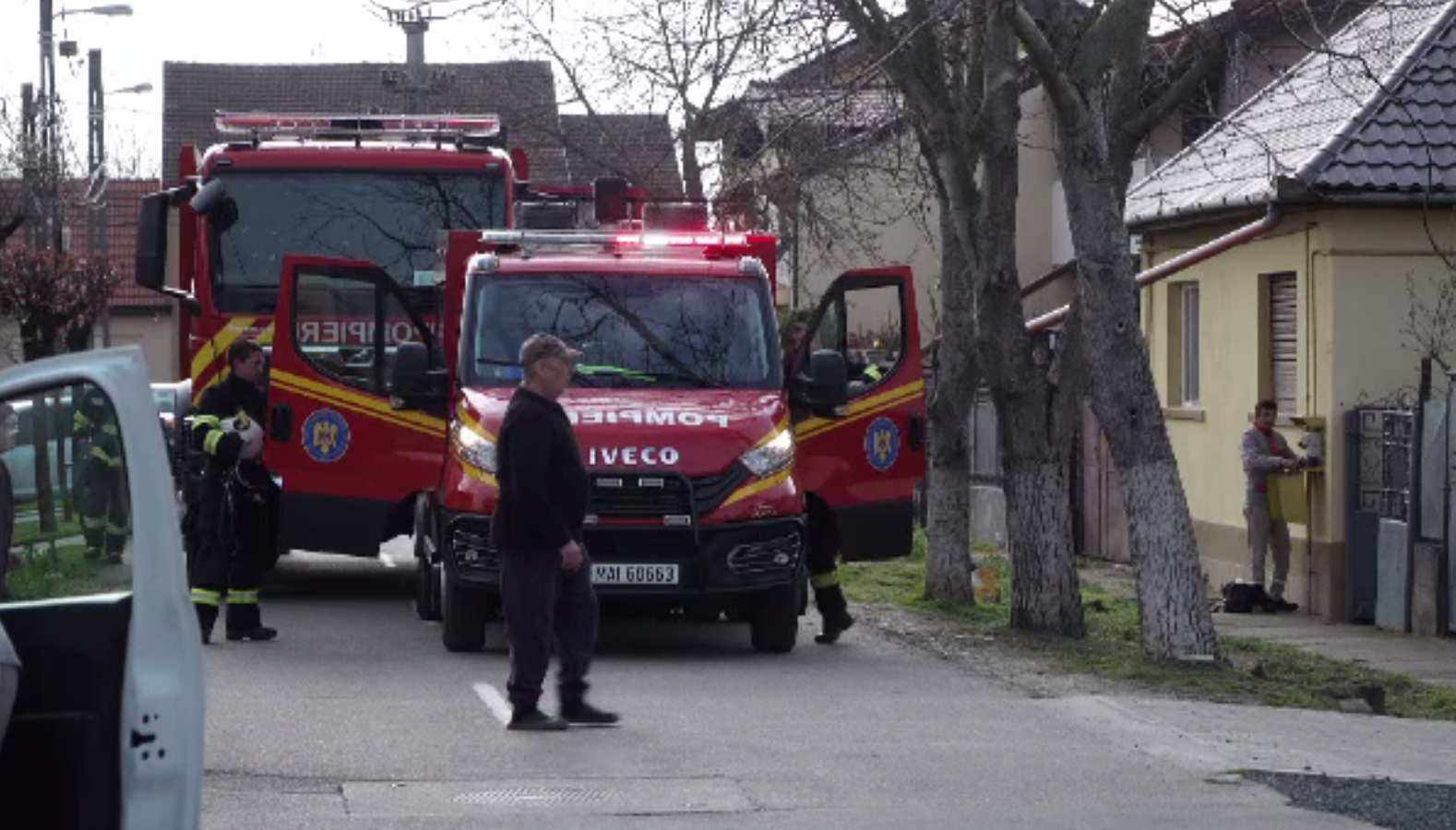 Explozie în bucătăria unei case din Timișoara. Doi bătrâni au ajuns la spital