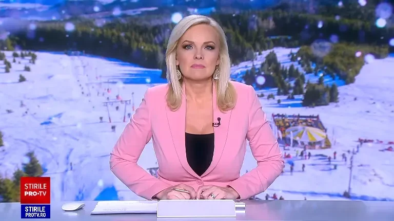 Pârtiile de schi sunt pline de turiști. „E zăpadă foarte bună”. Salvamontiștii avertizează că există risc de avalanșă