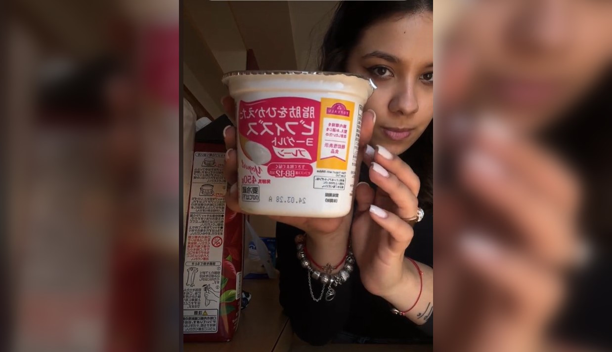 Ce a cumpărat o studentă româncă din Japonia cu 50 de euro de la supermarket. „În România plăteai 500 de lei plus o alocație”