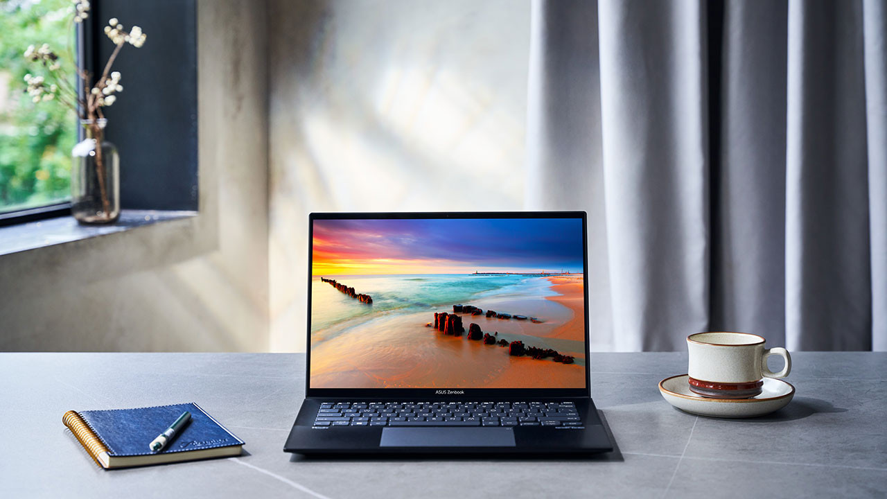 (P) Experimentează o nouă eră a laptopurilor cu ASUS Zenbook 14 OLED (UM3402)