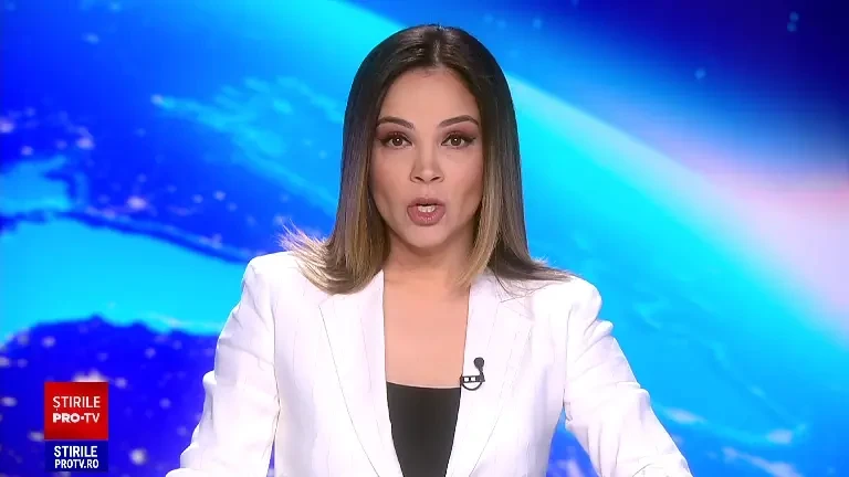 Momente de reculegere pentru Nicolae Manolescu, la Ateneul Român. Sute de oameni au trecut pe la catafalc