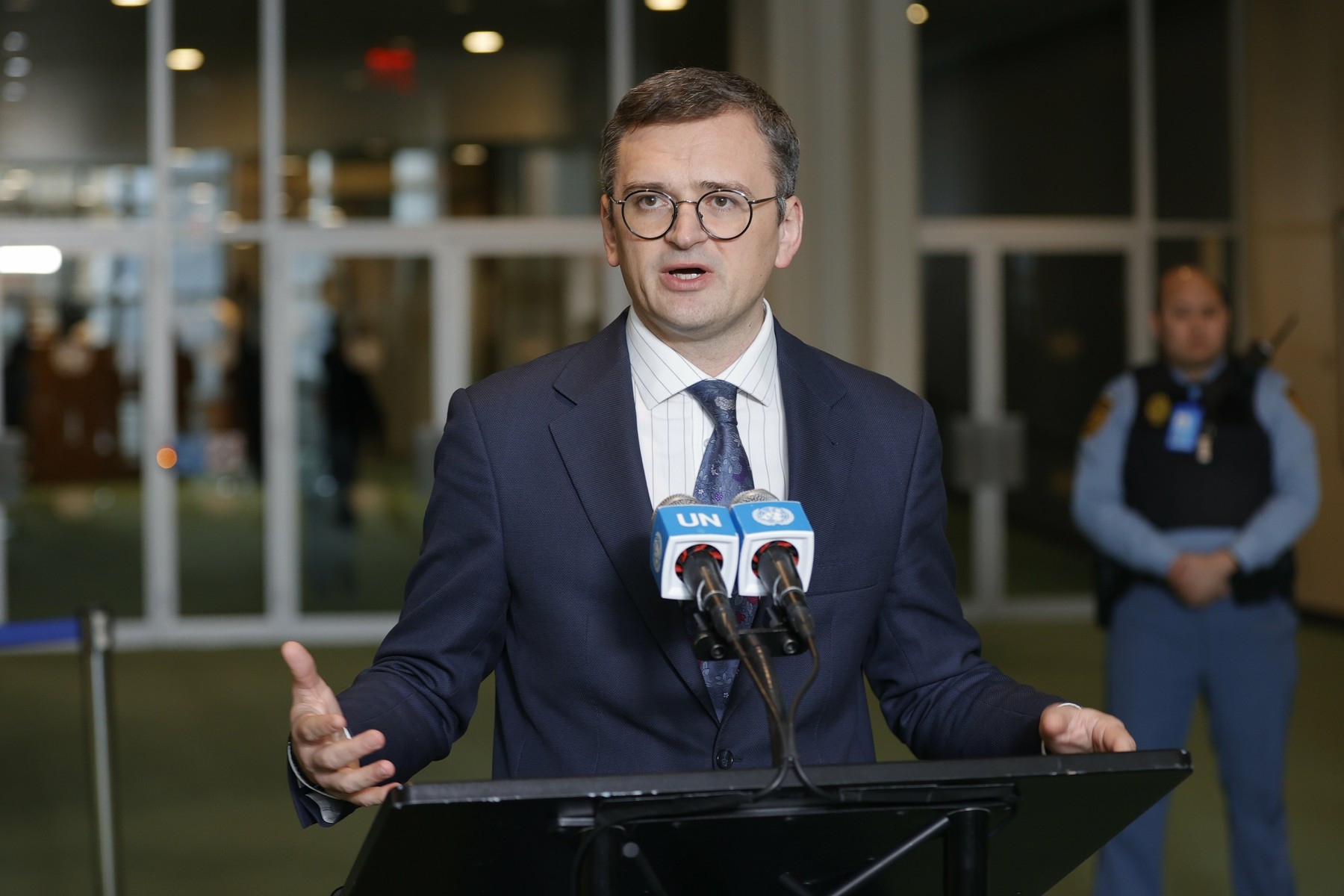 „Dați-ne naibii rachete Patriots!”. Ministrul de Externe ucrainean, apel disperat către Occident