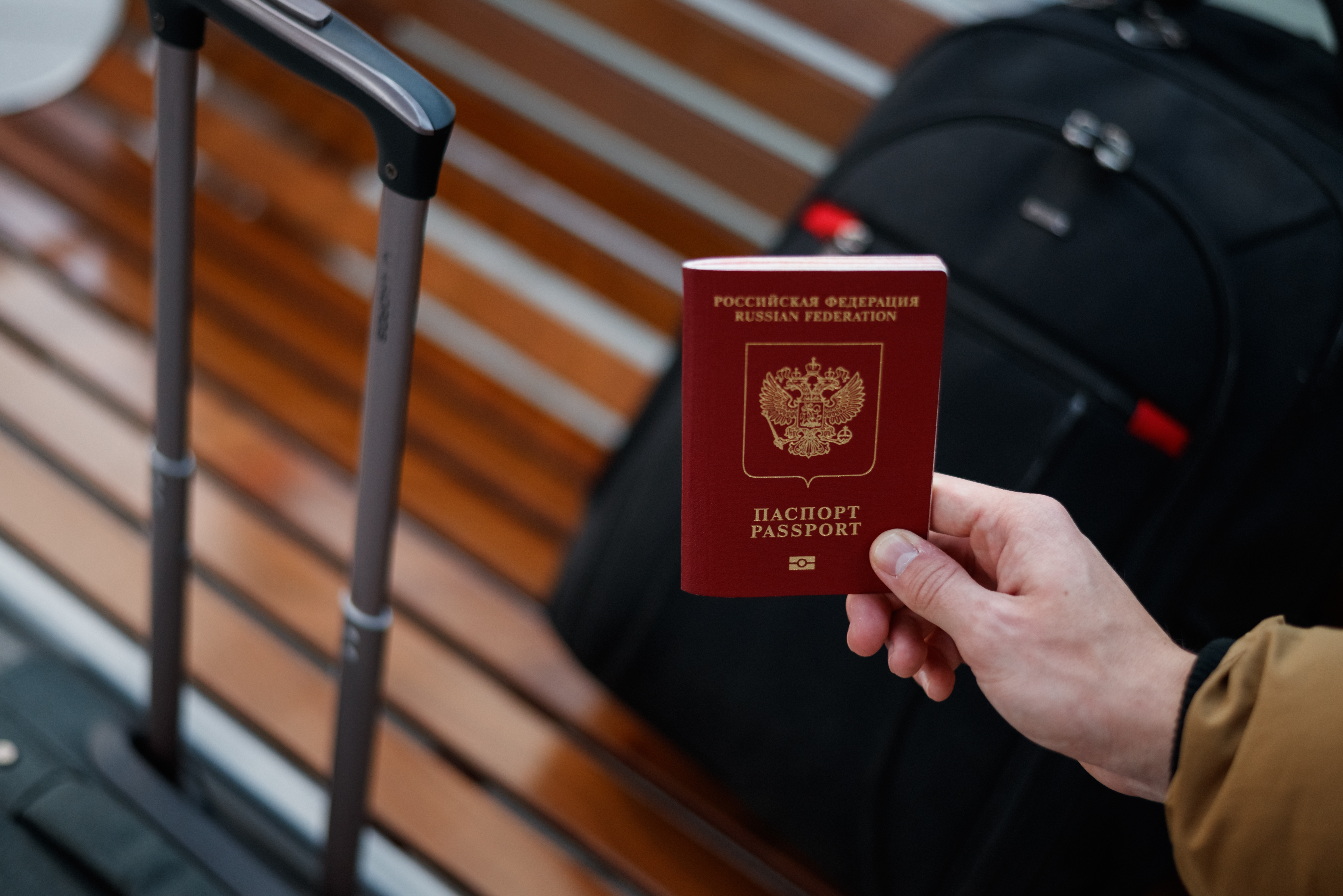 Letonia a ordonat unui număr de peste 800 de ruși să părăsească țara: unii nu știu că sunt vizați de deportare