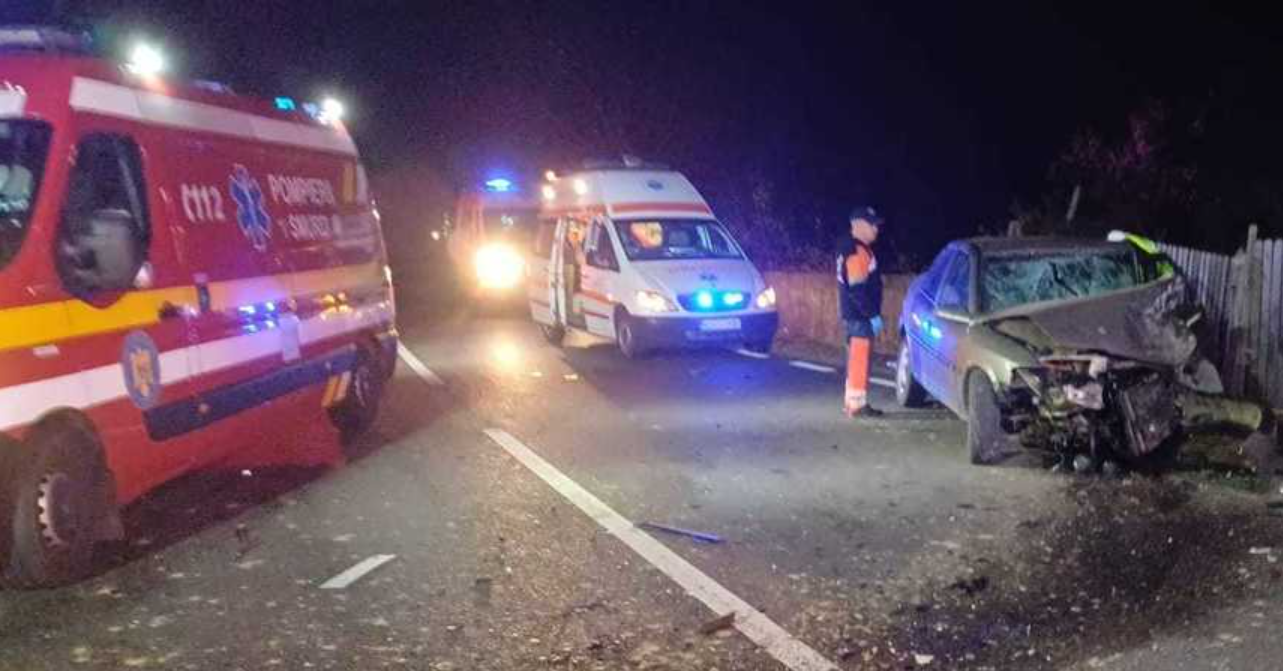 Accident cu 6 victime în Argeş. Manevra făcută de unul dintre șoferi a fost la un pas de a provoca o tragedie