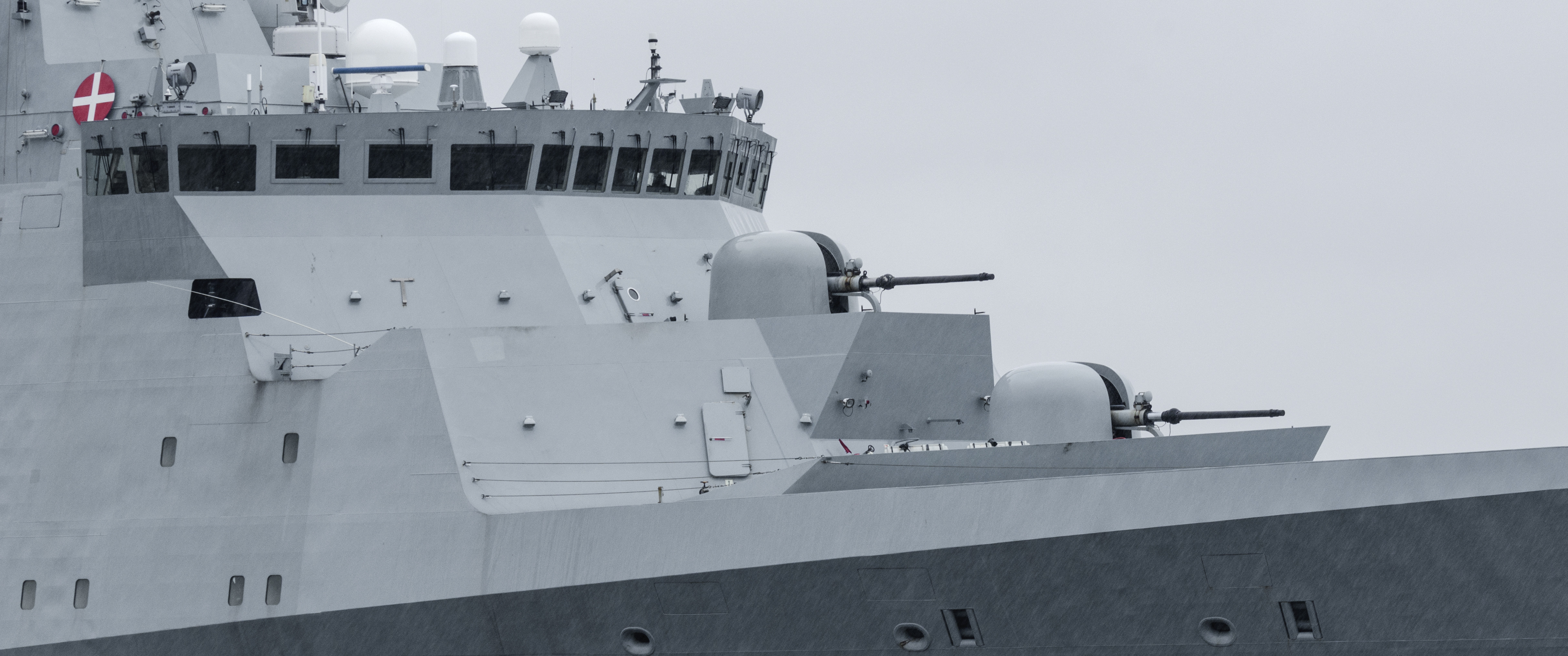 Șeful Apărării din Danemarca a fost demis după ce o navă de război daneză s-a stricat în timp ce lupta cu rebelii Houthi