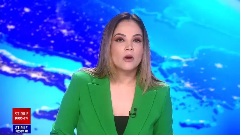 O fetiță de 4 ani din Mioveni a căzut a doua oară de la geam, de la etajul 2, în 3 ani. Este în comă la spital