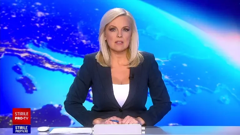 Descoperire șocantă la capătul A1. Un muncitor a văzut ieșind un picior de sub niște crengi. Restul era tranșat