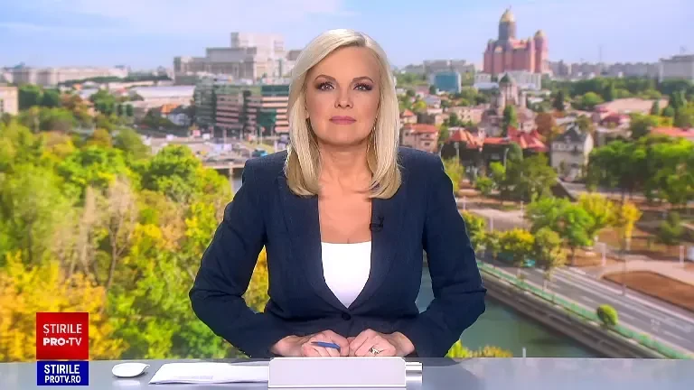 Calea Victoriei este din nou a pietonilor în weekend. Vremea bună a făcut să devină pietonală mai devreme cu o lună