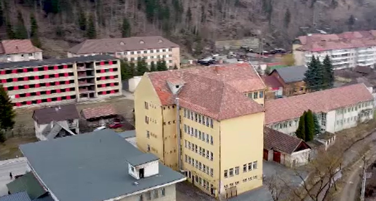 Centre de recuperare uitate de autorități, deși consumul de droguri e o problemă gravă. Dezvăluiri la "România, te iubesc!"