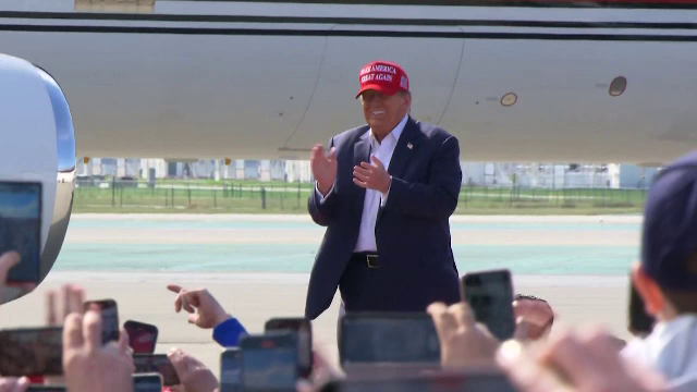 „Ucraina trebuie convinsă să renunțe la Crimeea și Donbas”. Soluția lui Trump pentru a pune capăt războiului