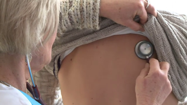 Premierul anunţă că şi pacienții cu boli cronice vor fi scutiți de la plata impozitului pentru concediul medical