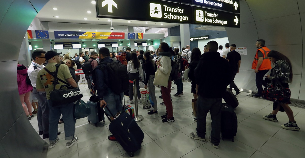 Probleme după intrarea în Schengen aerian și maritim. Metodele ilegale folosite de străini pentru a pătrunde în România