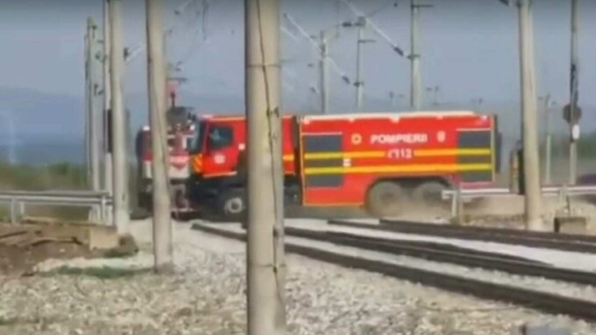 Ce se va întâmpla cu mecanicul de locomotivă care a evitat impactul cu mașina de pompieri din Cluj. Anunțul CFR Călători