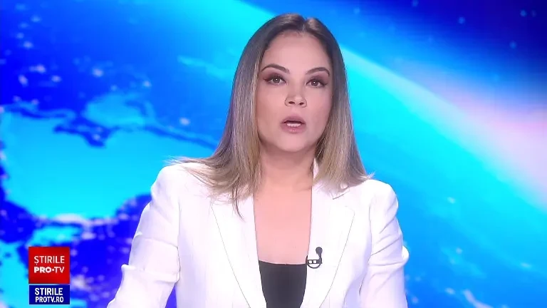 Un incendiu puternic a mistuit trei gospodării din județul Suceava. Un bărbat de 29 de ani a suferit o intoxicație cu fum